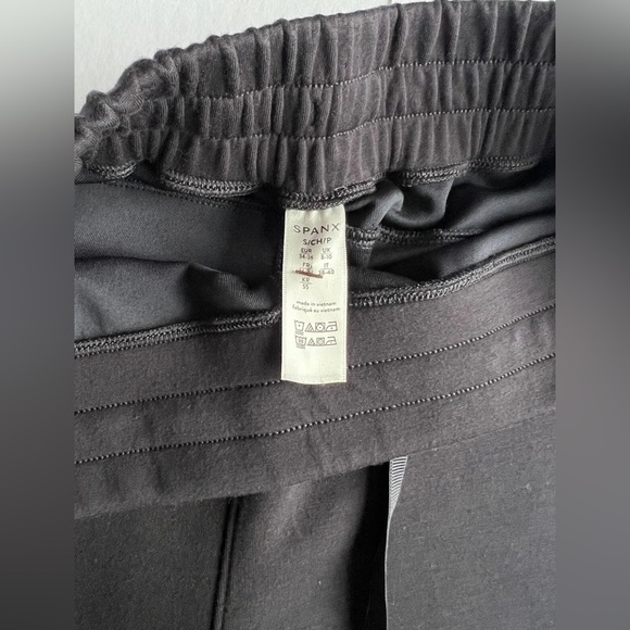 Spanx AirEssentials Tapered Pant Jogger Jogging Pants Size Small Black - Picture 7 of 9